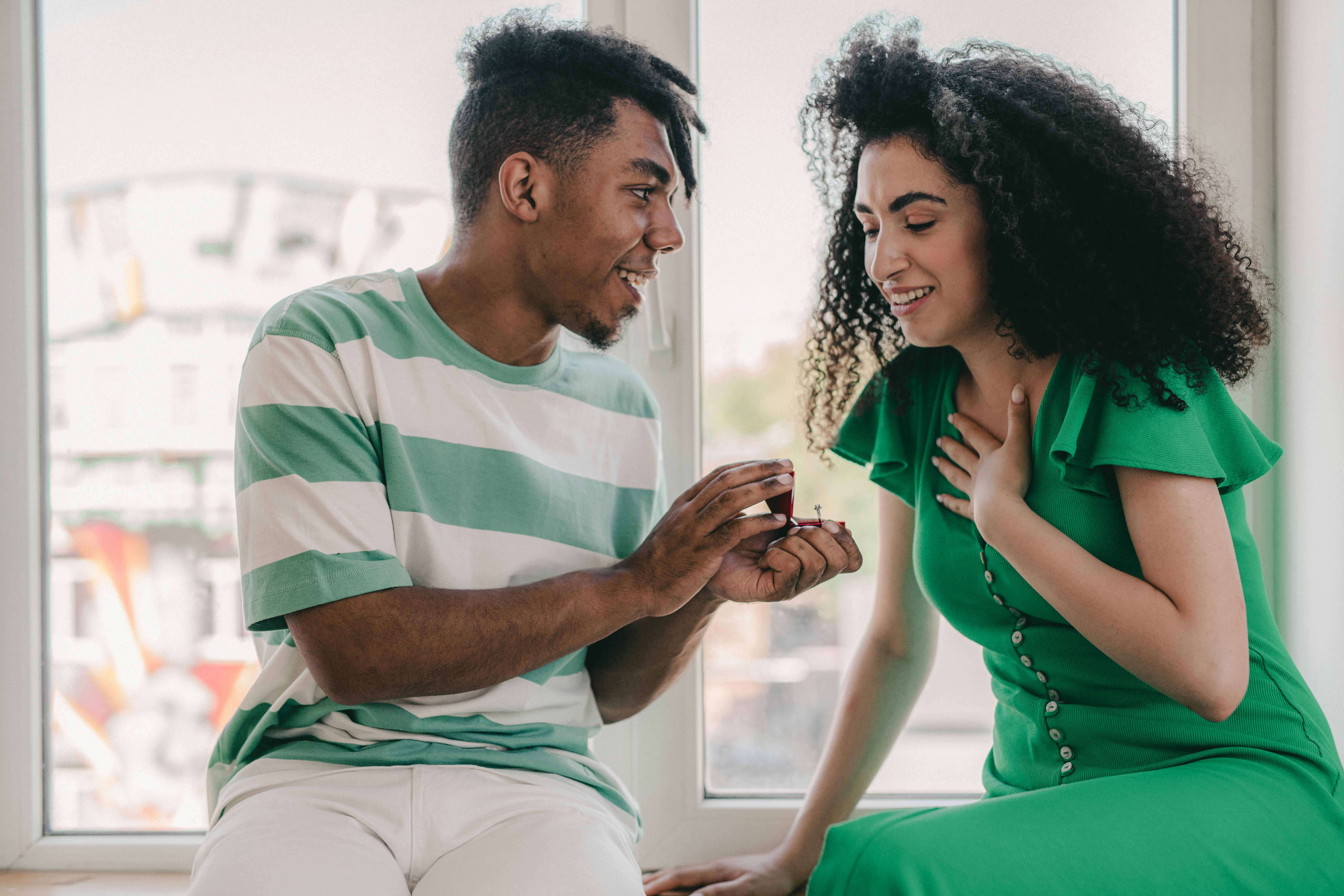 20 Unique and Fun Ways for Announcing Your Engagement 
