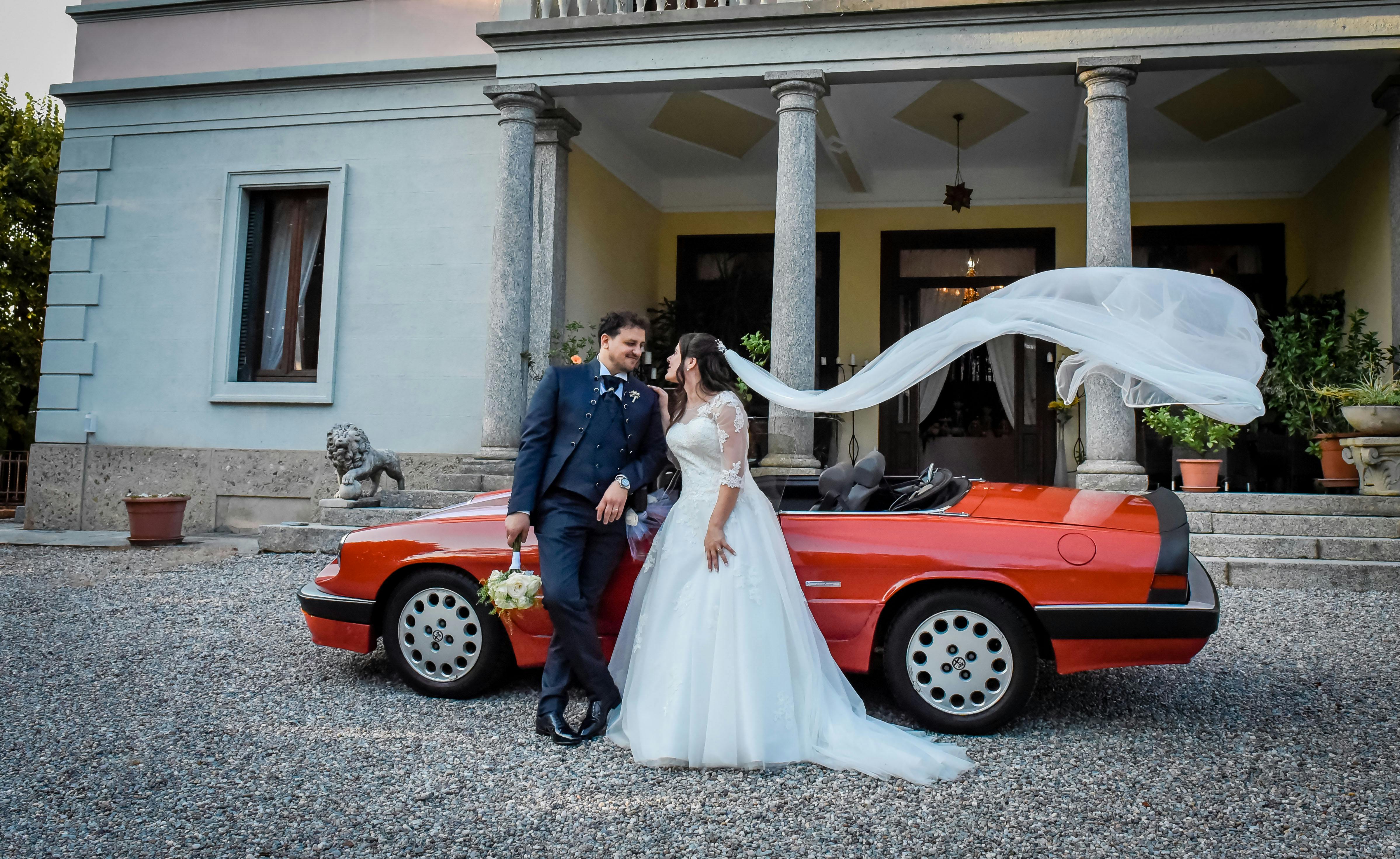 How Plan a Wedding as an Aries, According to Astrologers