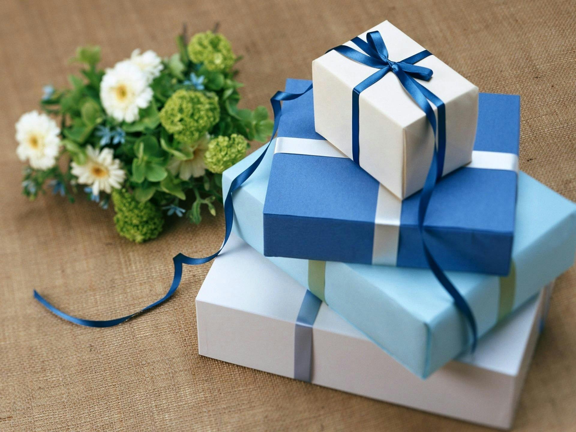Yes, You Can Request Money Instead of Wedding Gifts—Here’s How to Ask in a Polite Way