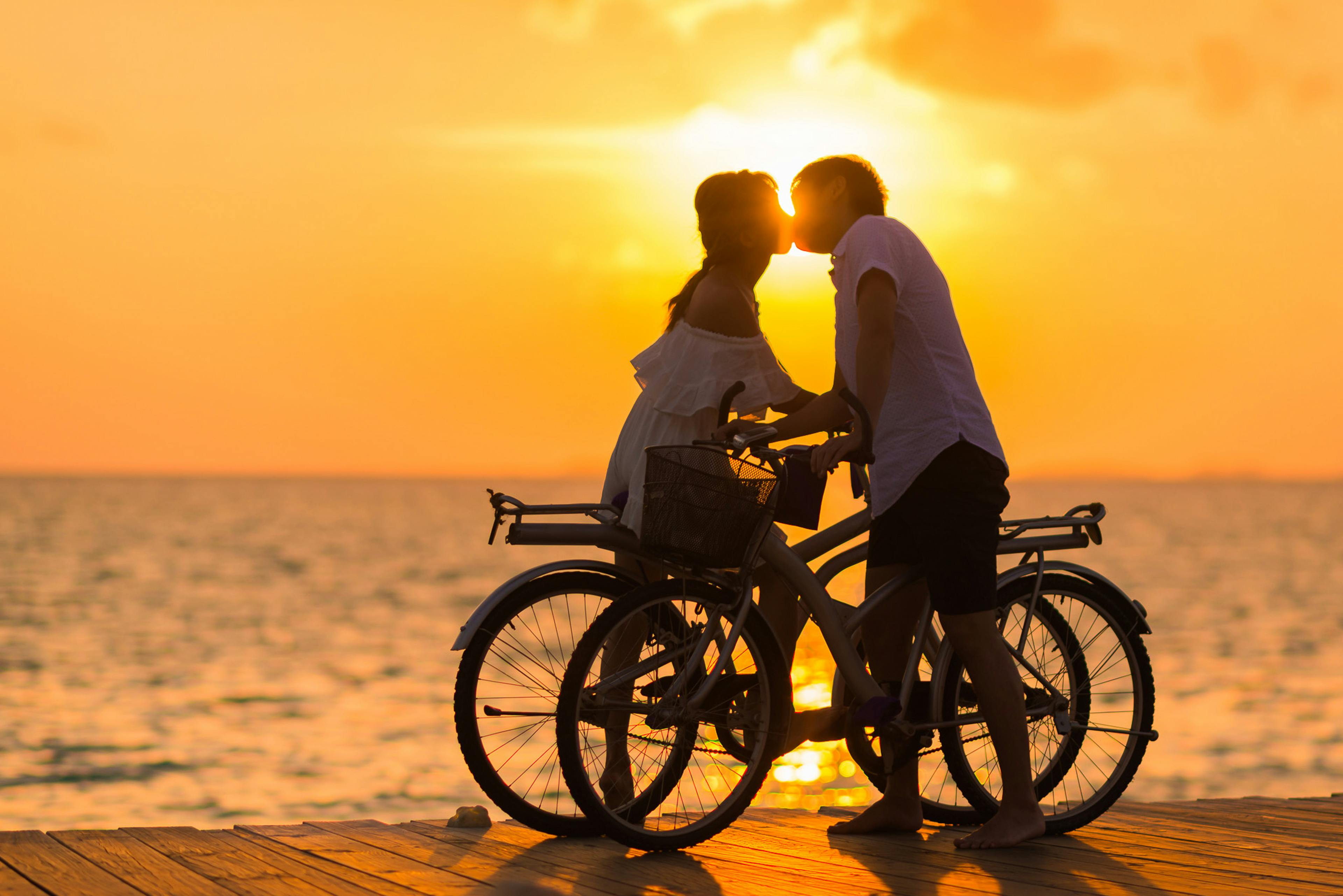 5 Honeymoon Trends Couples Need to Know About in 2025