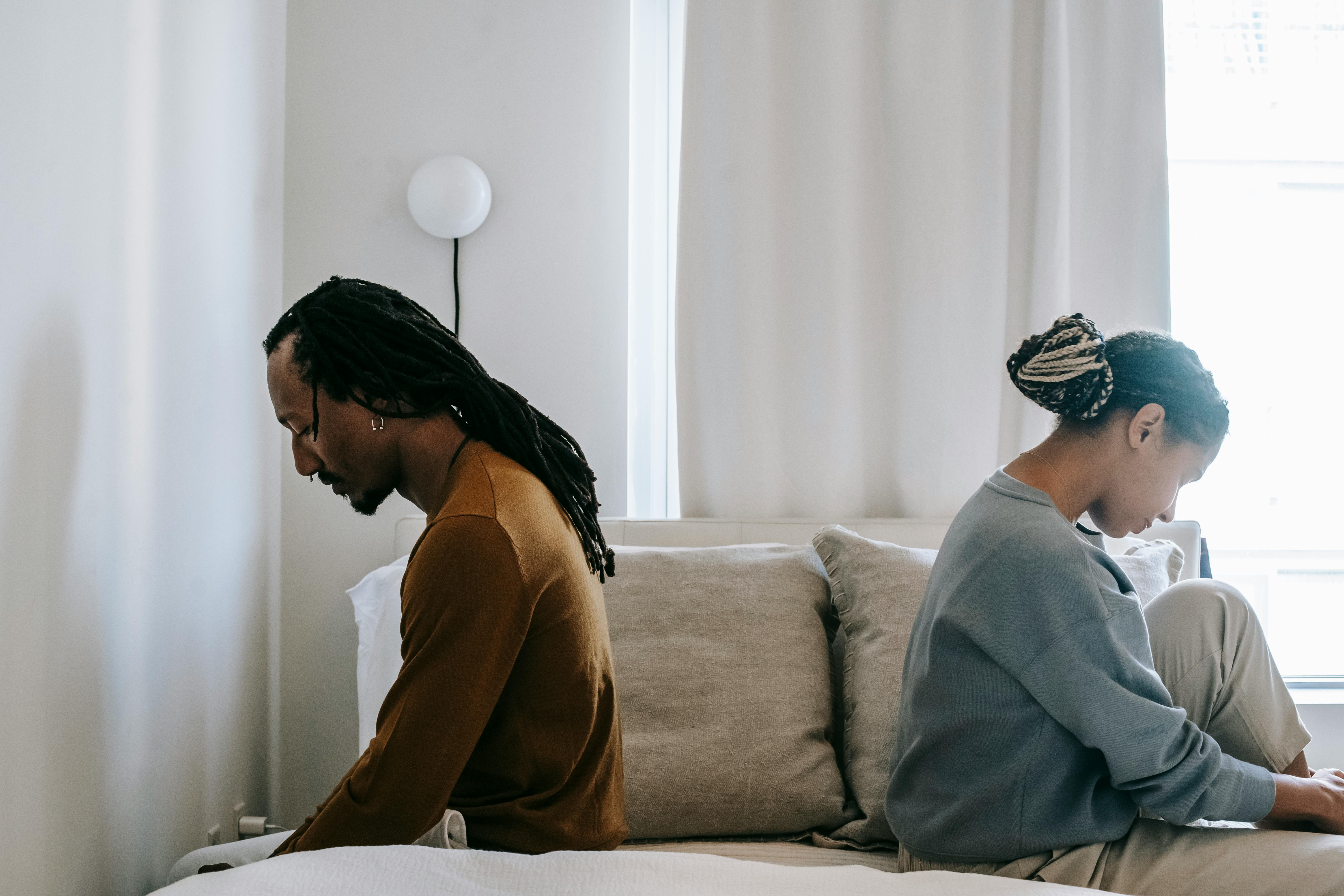 How to Break Off an Engagement Like a Pro, According to a Relationship Coach