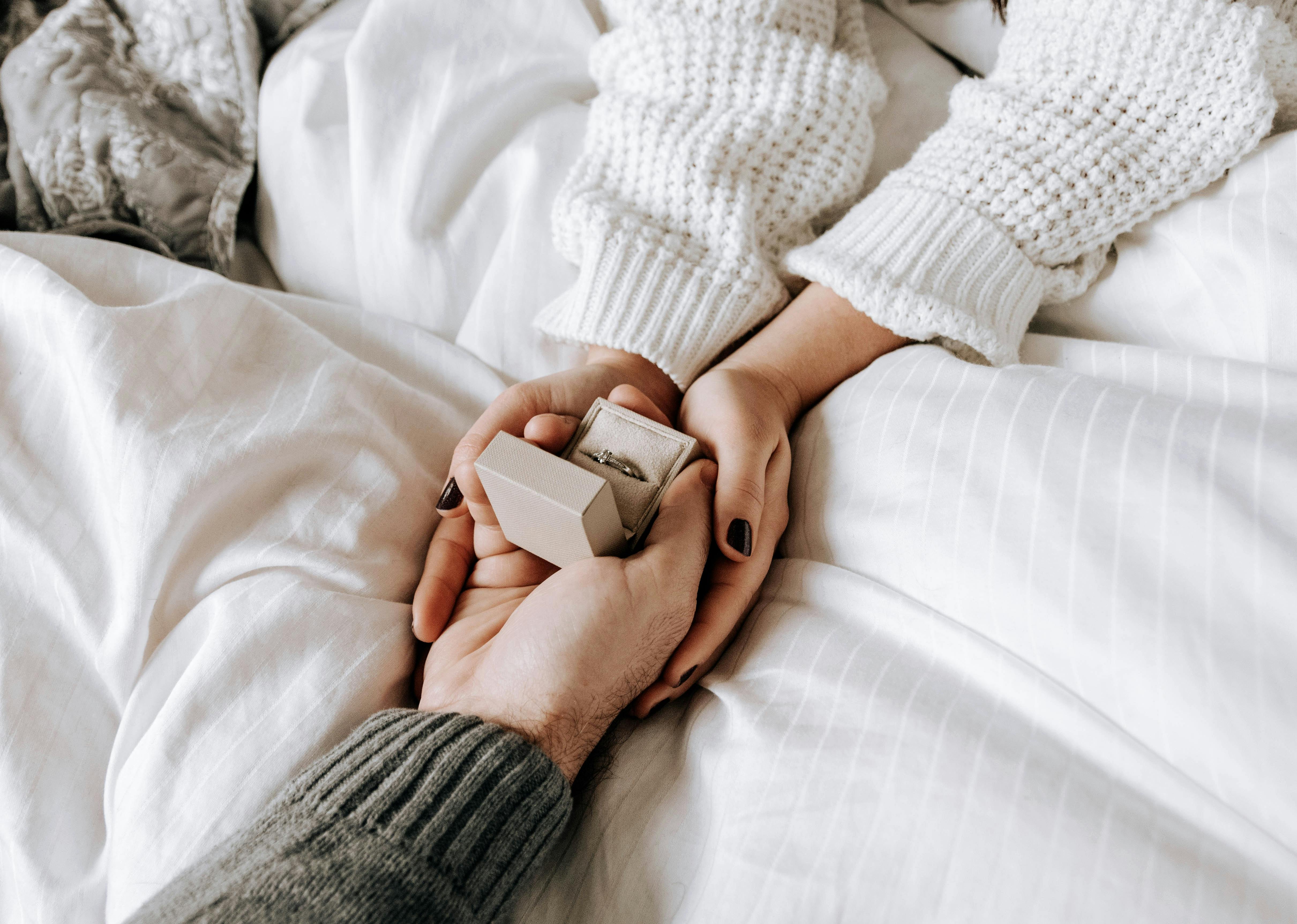 15 Things to Do After You Get Engaged That Every Couple Should Add to Their To-Do List