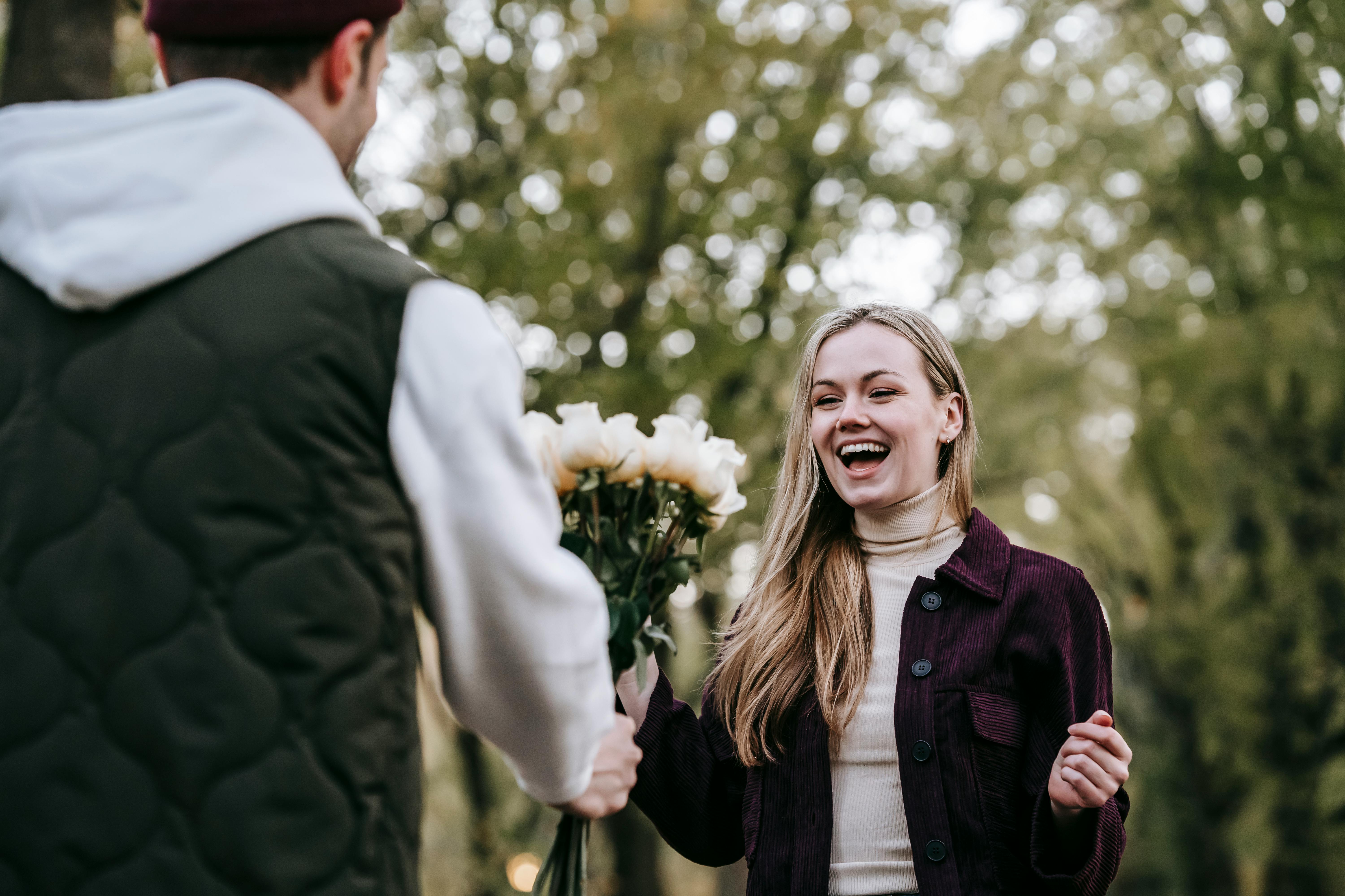 Why Your Dating Anniversary Is Still a Big Deal After You’re Married